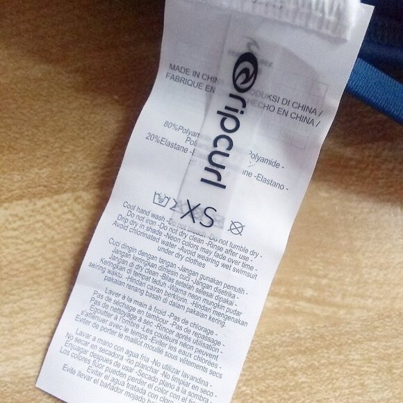 NWT Rip Curl ~ My Bikini ~ Blue Top ~ XS ~ Removable Padding ~ MSRP $39.95 - Picture 6 of 10